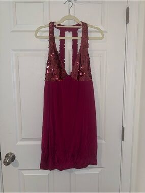 ✨ Arden B Sequin Halter Mini Dress – Size Small